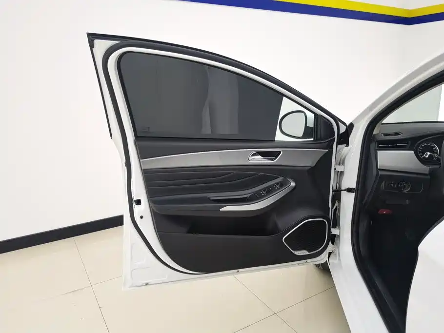 Chery Arrizo 5 — миниатюра 7
