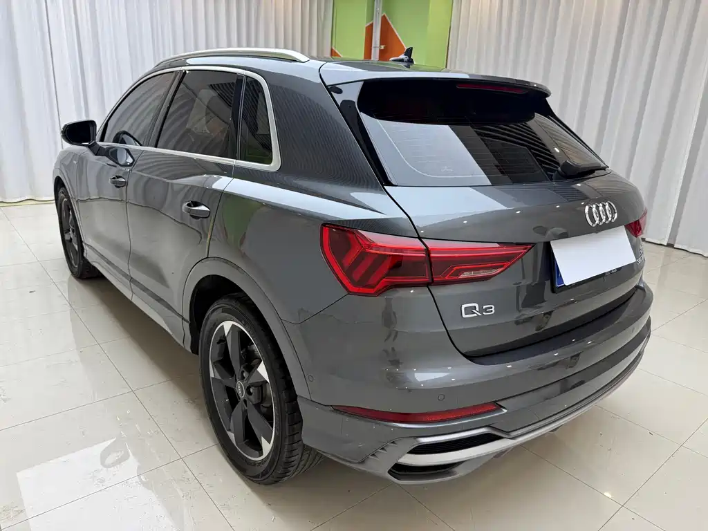 Audi Q3 2022 35 TFSI Fashion