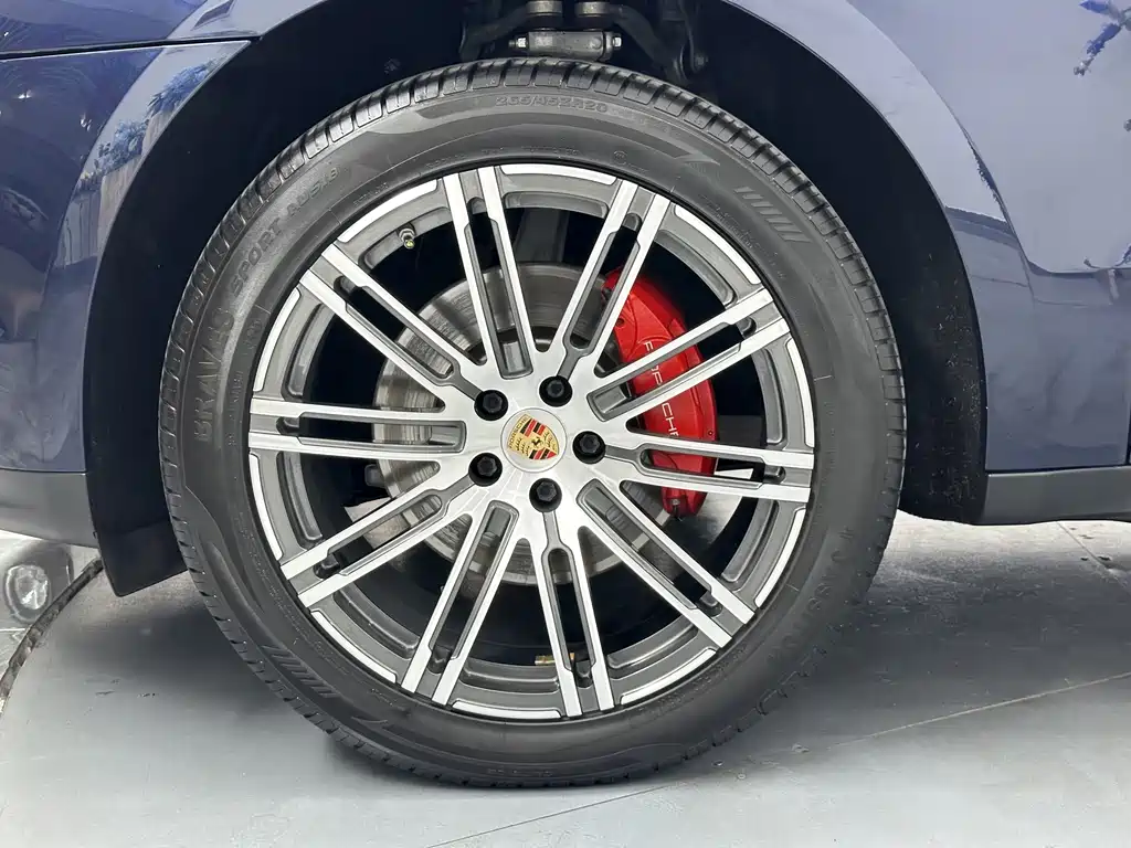 Porsche Macan — миниатюра 25