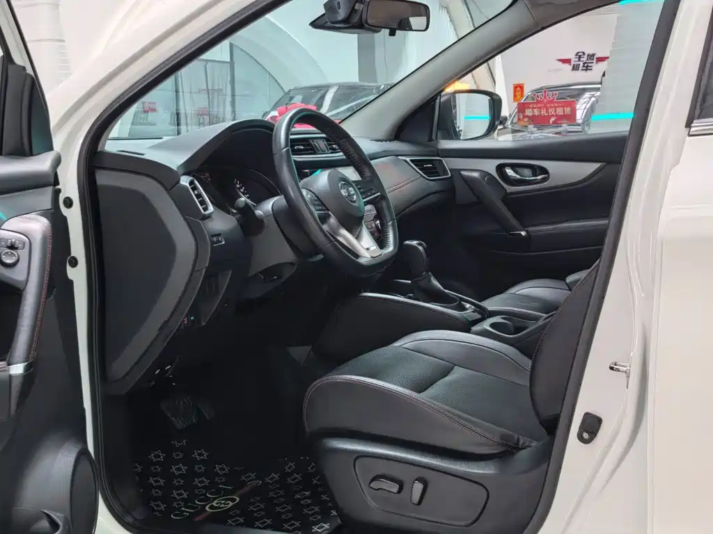 Nissan Qashqai — миниатюра 5