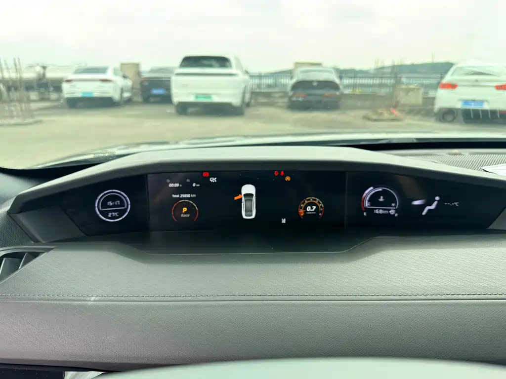 Changan UNI-V — миниатюра 18