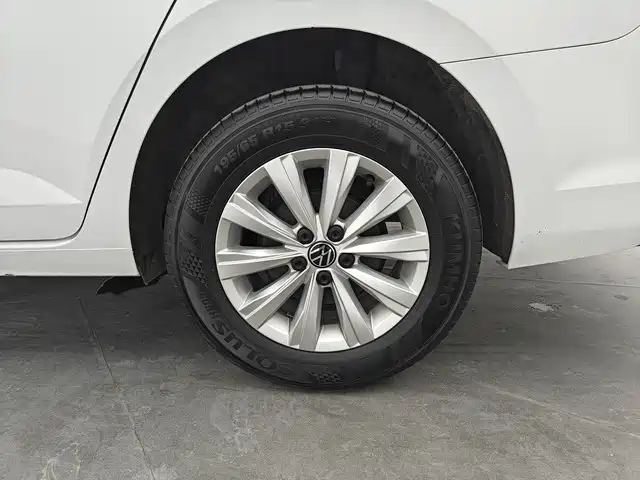 Volkswagen Lavida — миниатюра 11
