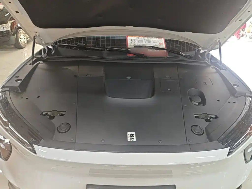 NIO EC6 — миниатюра 20