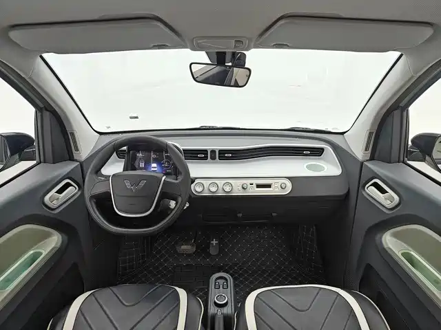 Wuling MINIEV — миниатюра 5