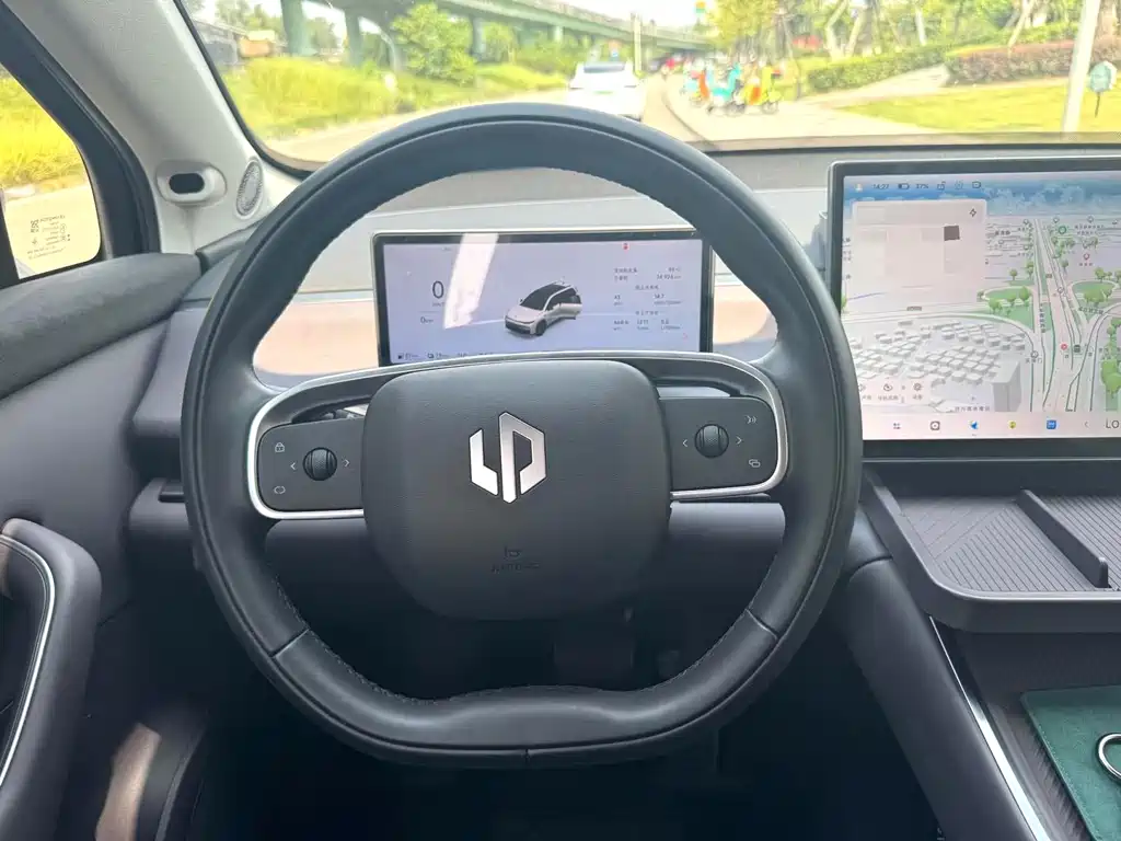 Leapmotor Leapmotor C16 — миниатюра 8