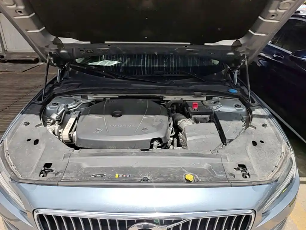 Volvo S90 — миниатюра 20