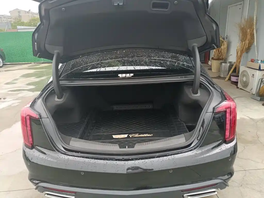 Cadillac CT5 — миниатюра 19
