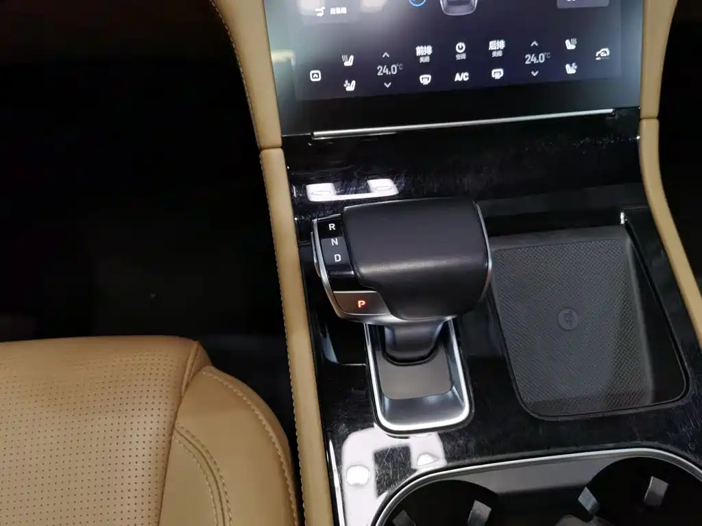 Li Auto Li ONE — миниатюра 13