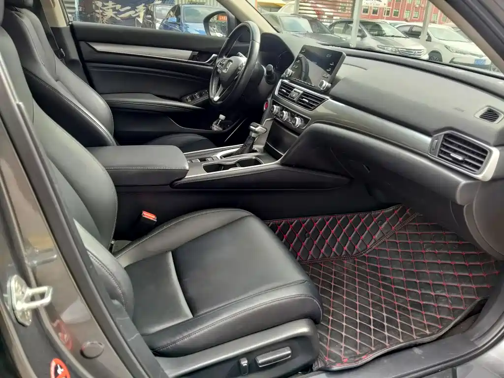 Honda Accord — миниатюра 14
