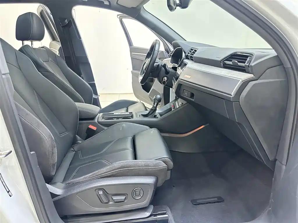 Audi Q3 — миниатюра 14