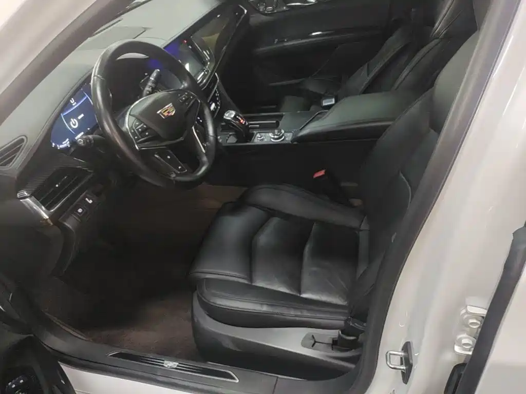 Cadillac CT6 — миниатюра 15