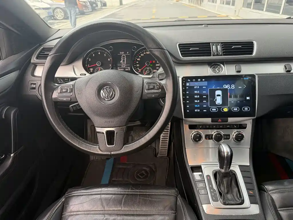 Volkswagen CC — миниатюра 9