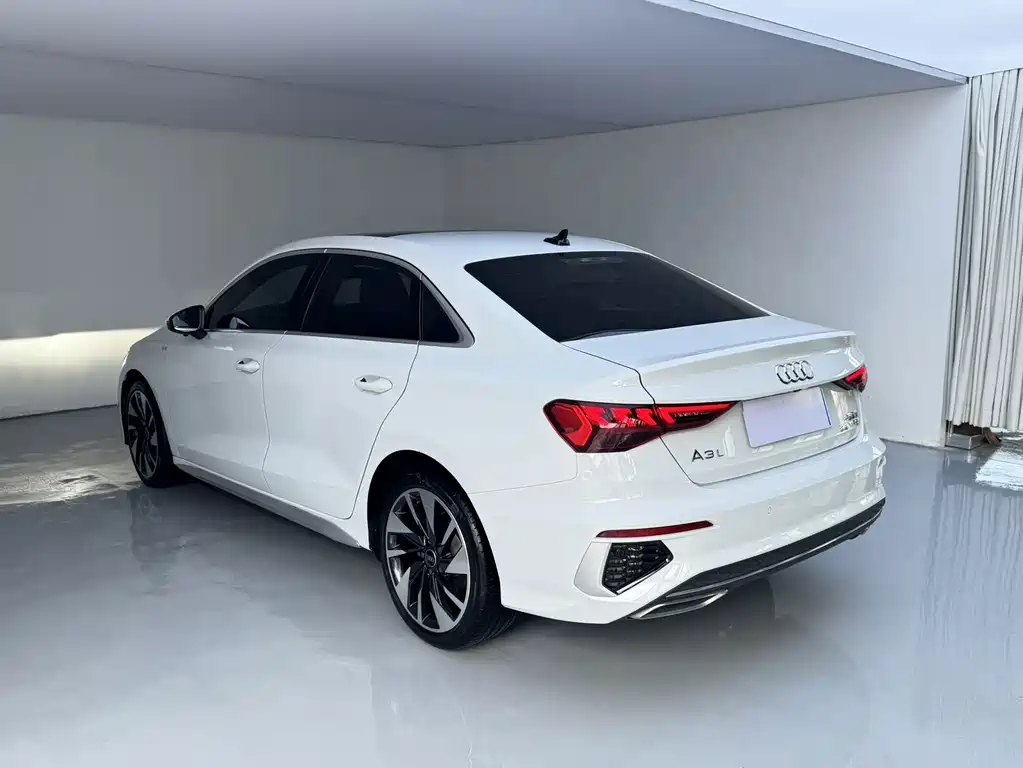 Audi A3 — миниатюра 4