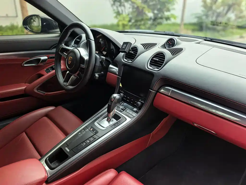 Porsche 718 — миниатюра 11