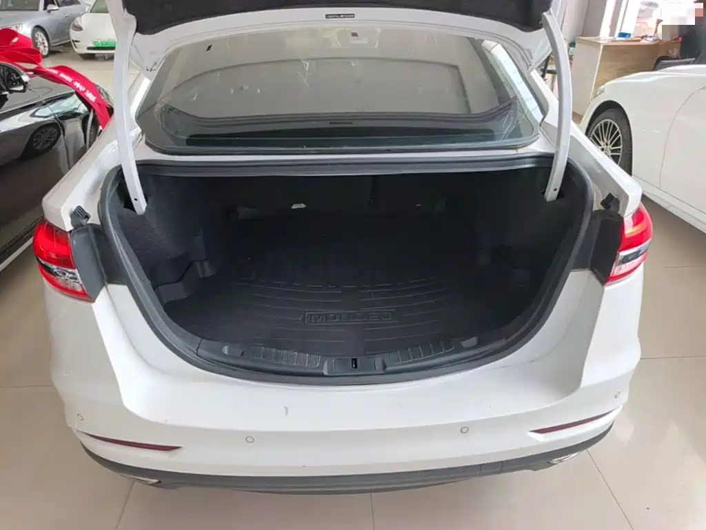 Ford Mondeo — миниатюра 19