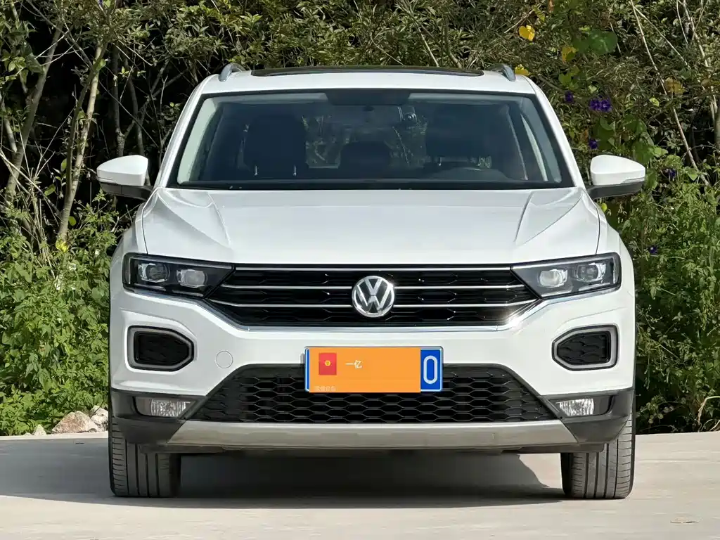 Volkswagen T-Roc — миниатюра 2
