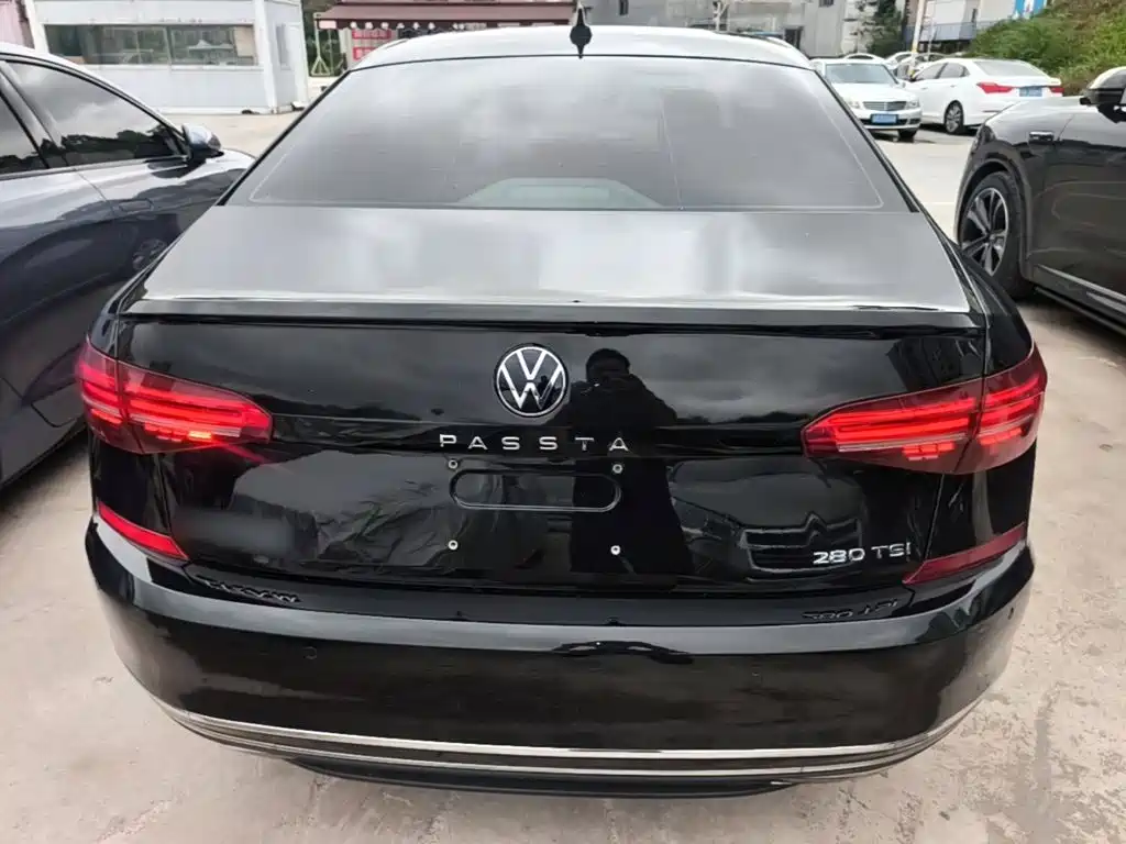 Volkswagen Passat — миниатюра 6