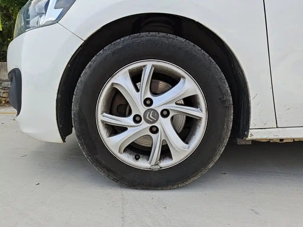 Citroen Elysee — миниатюра 23