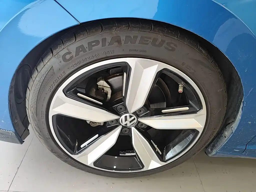 Volkswagen Sagitar — миниатюра 23
