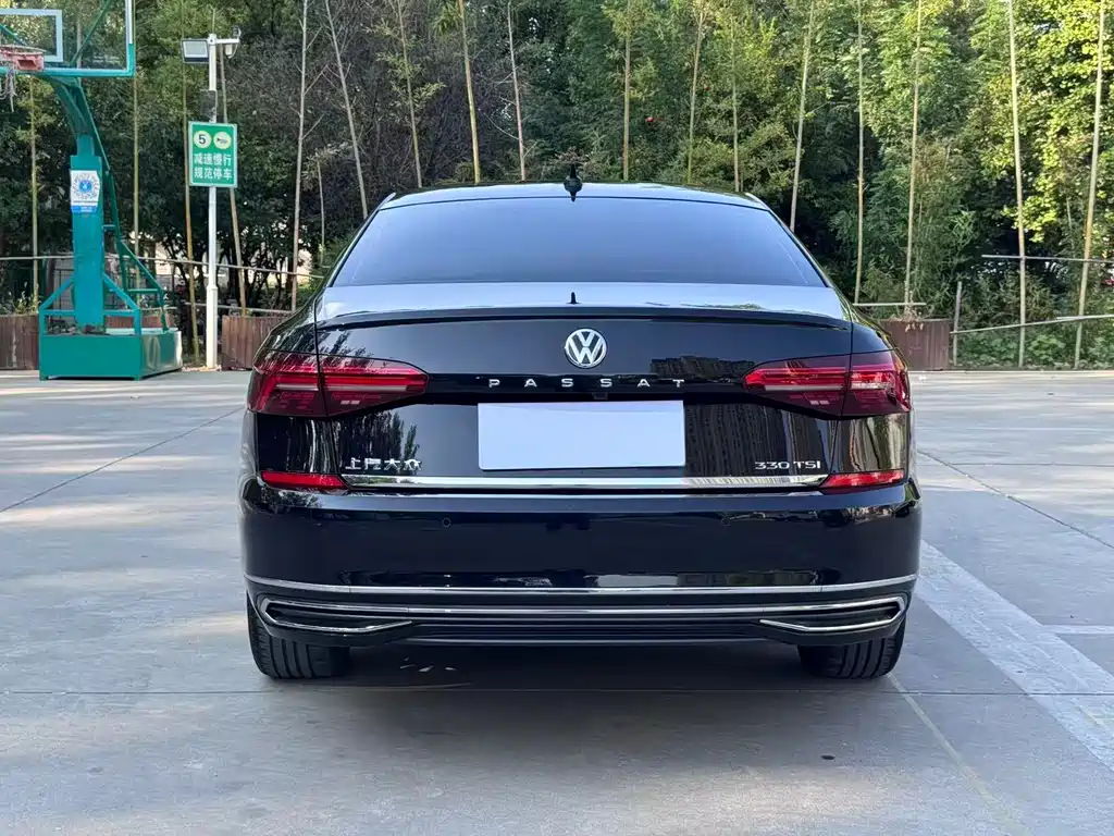Volkswagen Passat — миниатюра 16