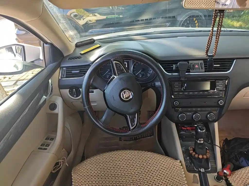 Skoda Octavia — миниатюра 11