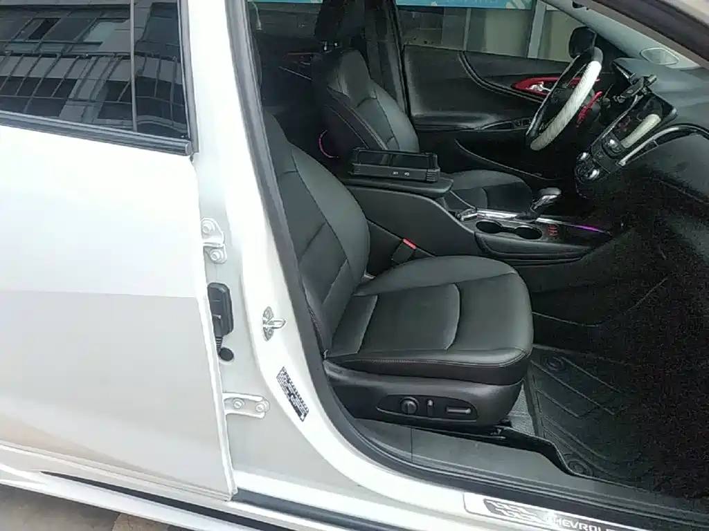 Chevrolet Malibu XL — миниатюра 25