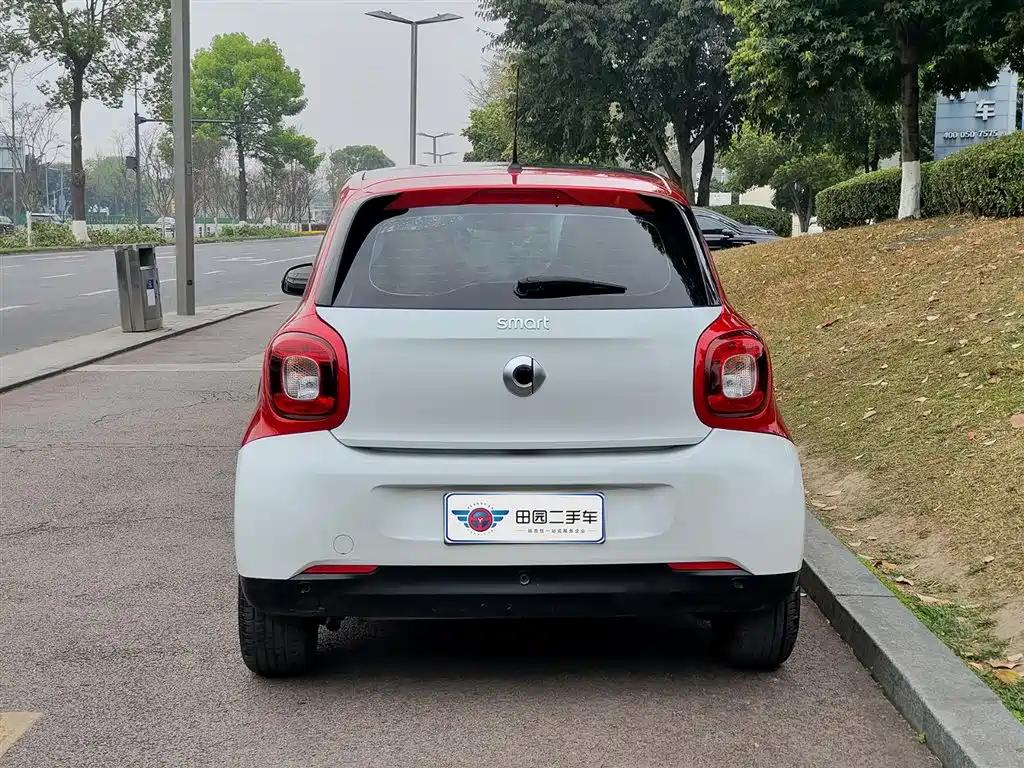 Smart Forfour 2018 1.0L 52