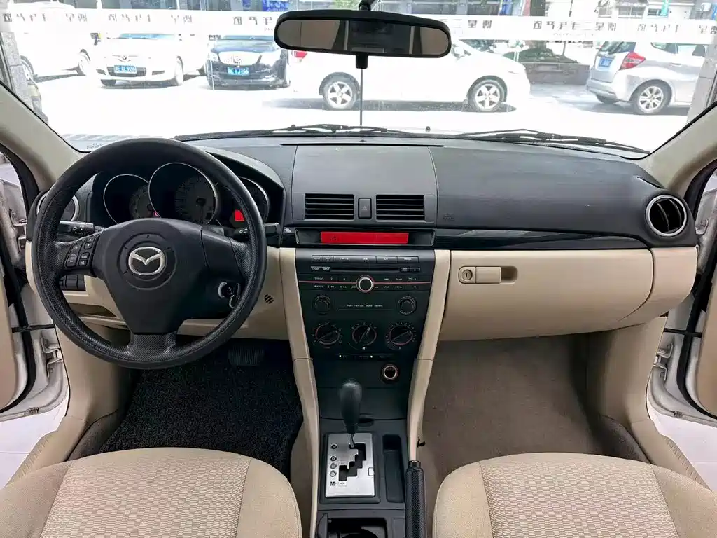 Mazda 3 — миниатюра 5