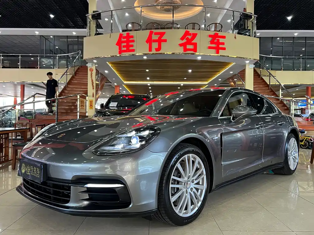 Купить Porsche Panamera