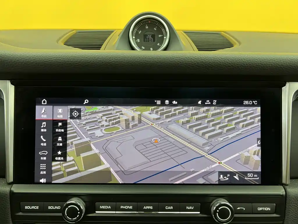 Porsche Macan — миниатюра 21