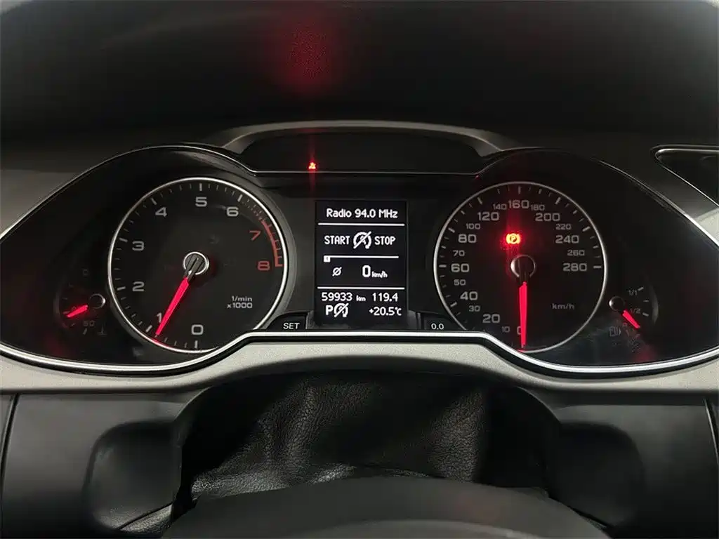 Audi A4L — миниатюра 11