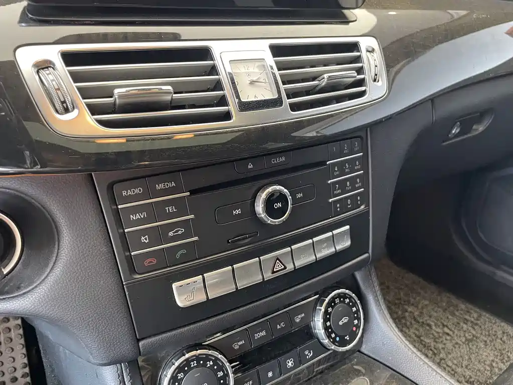 Mercedes-Benz CLS — миниатюра 18