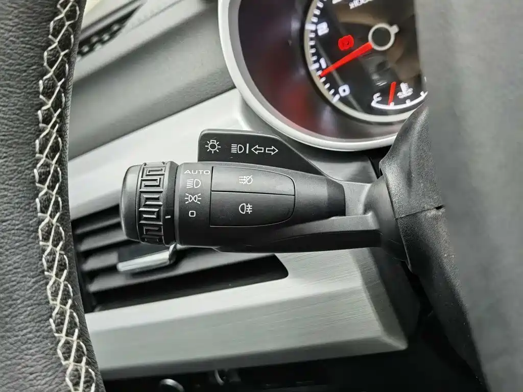 Geely Boyue — миниатюра 21