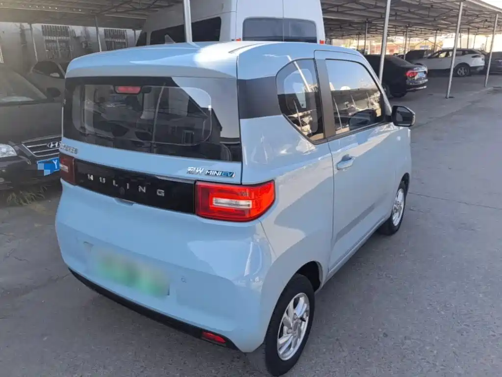 Wuling MINIEV — миниатюра 7