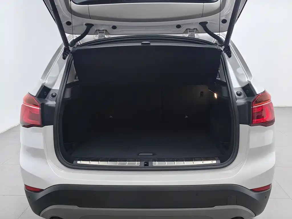 BMW X1 — миниатюра 16