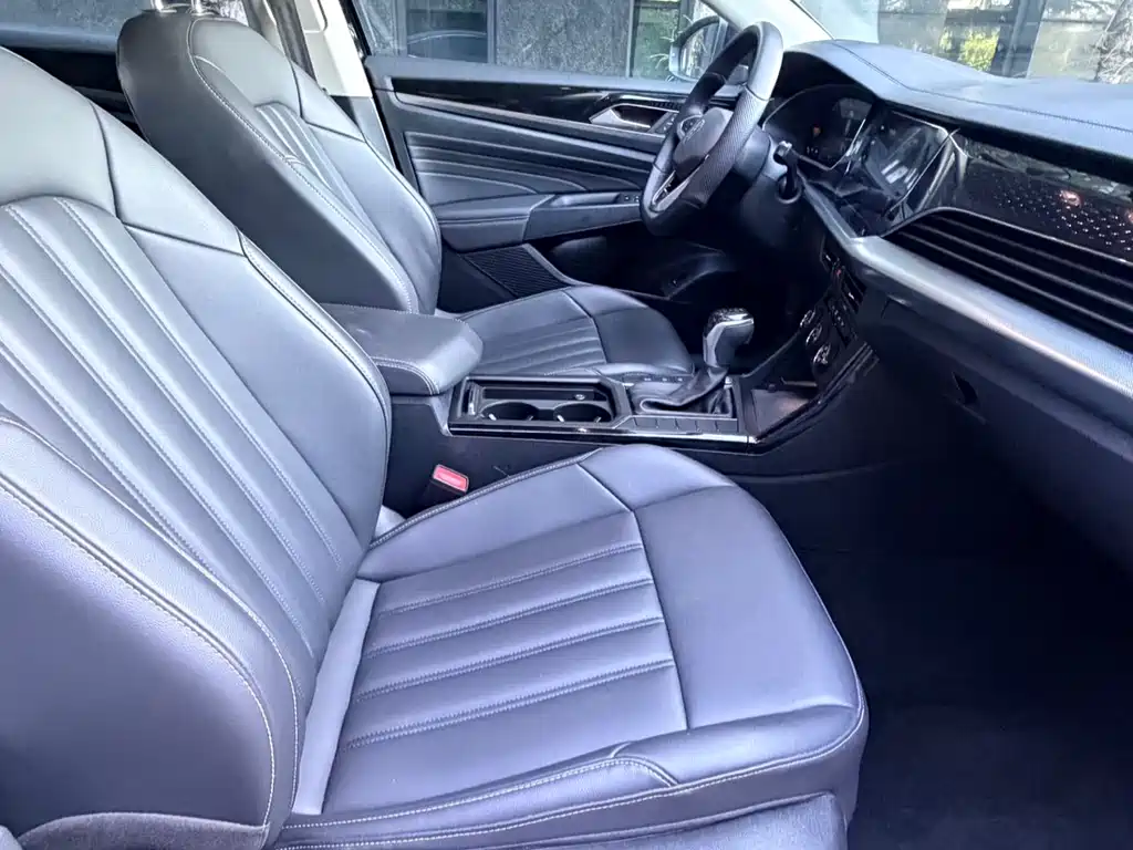Volkswagen Passat — миниатюра 13