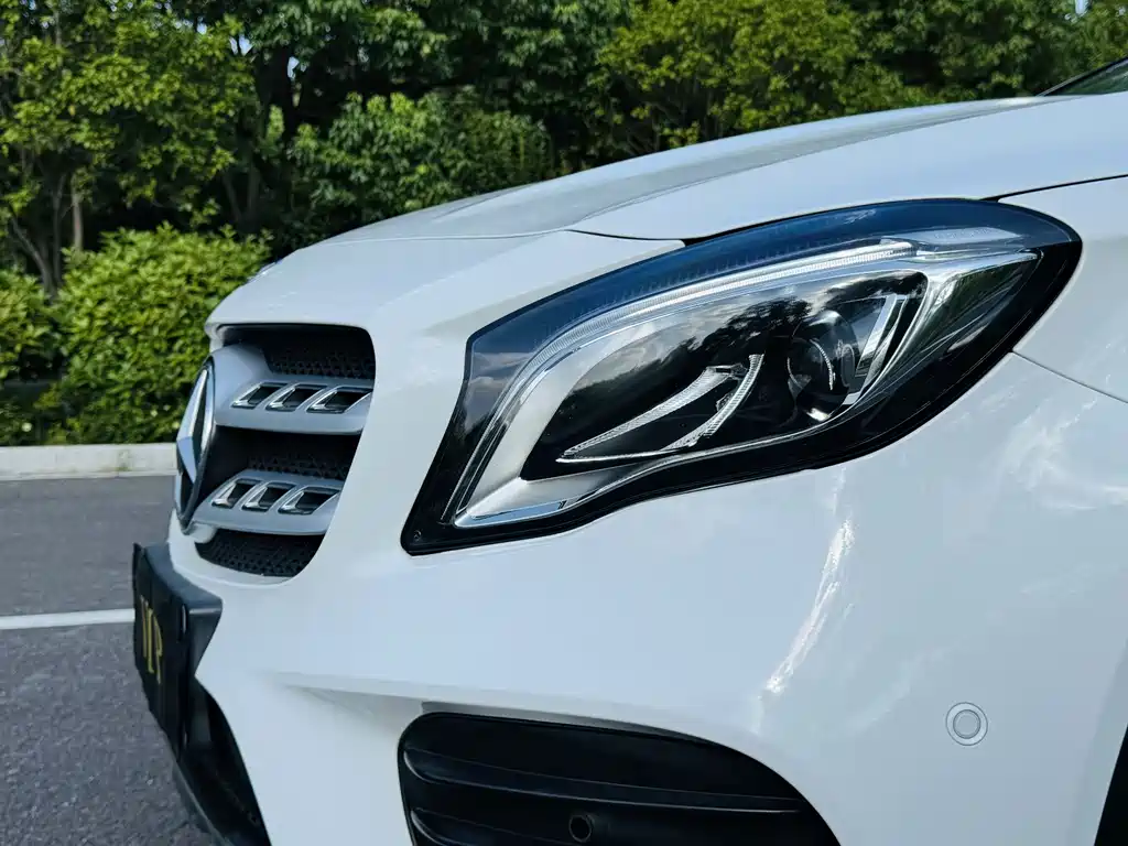 Mercedes-Benz GLA — миниатюра 16