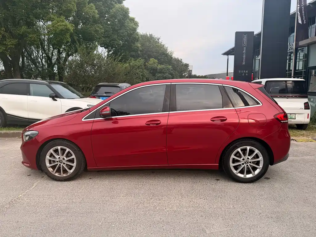 Mercedes-Benz B-Class — миниатюра 15