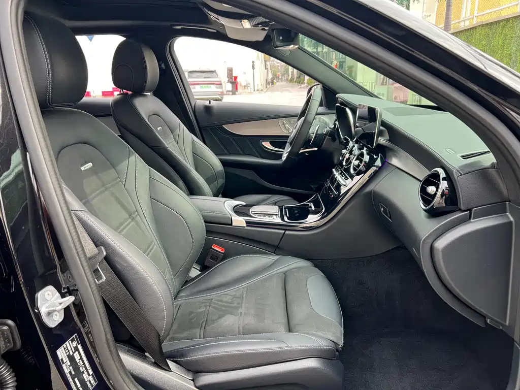 MERCEDES-BENZ C CLASS AMG