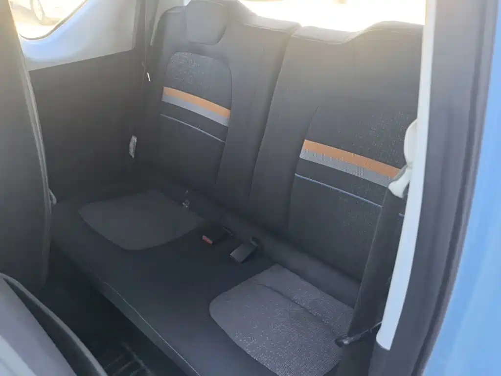 Wuling MINIEV — миниатюра 17