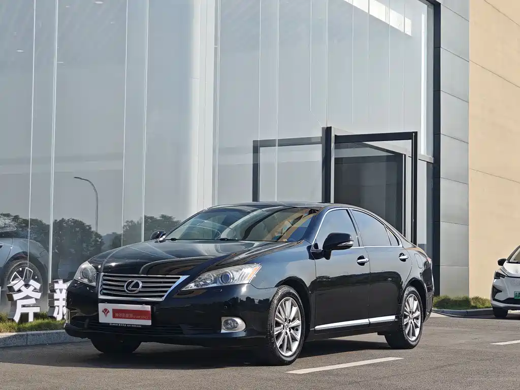 Lexus ES 2012