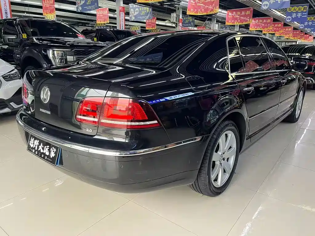 Volkswagen Phaeton 3.0L Smart Edition, фото 6