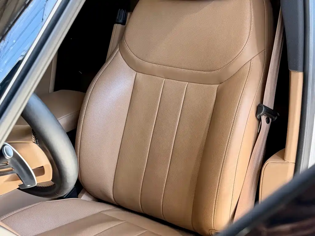 Land Rover Range Rover — миниатюра 12