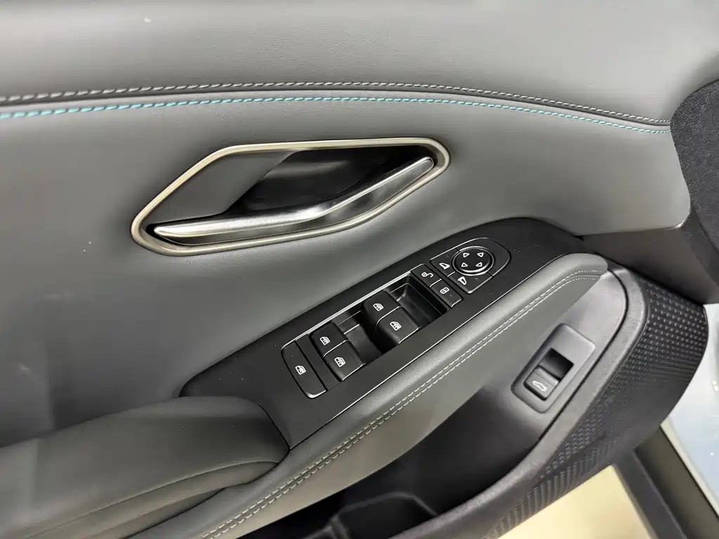 BYD Qin L — миниатюра 8