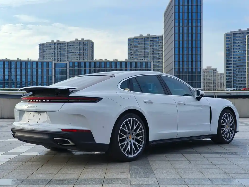 Porsche Panamera — миниатюра 8