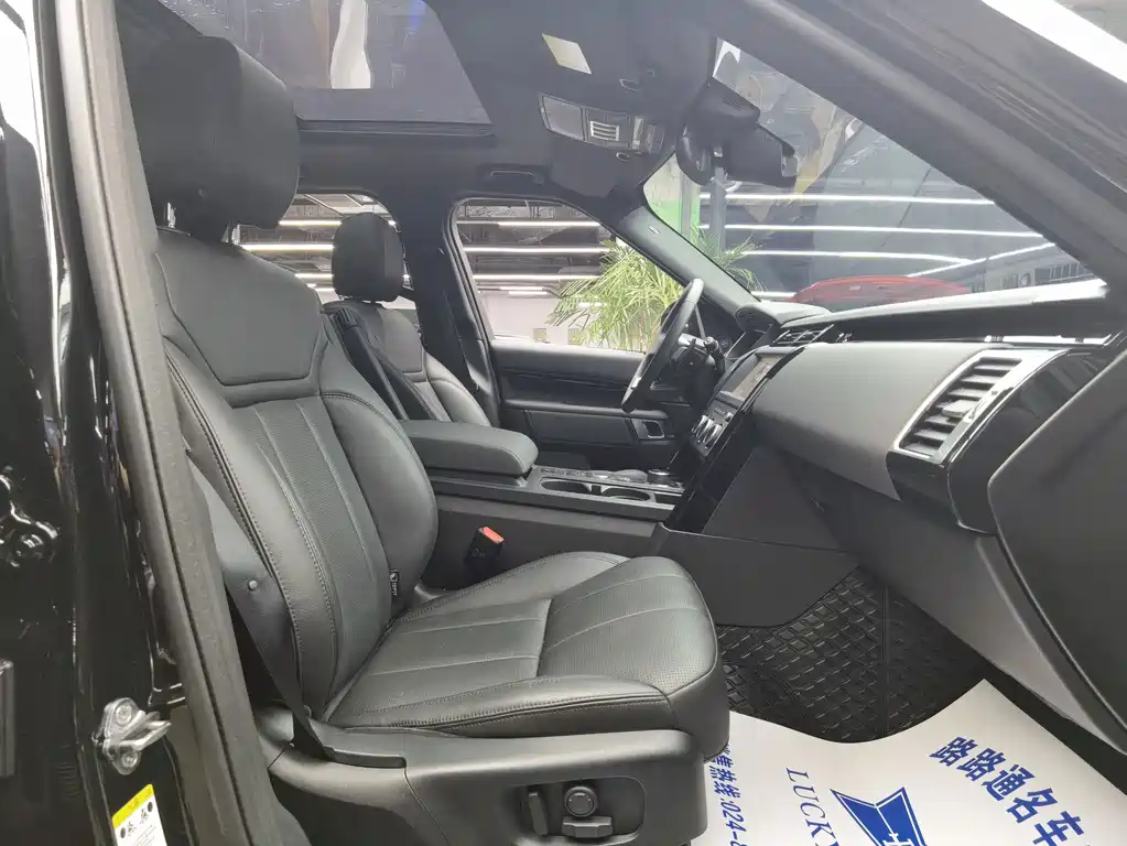 Land Rover Discovery — миниатюра 8