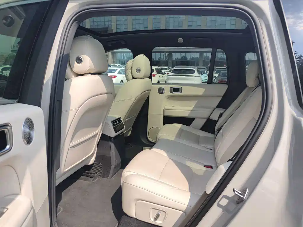 Li Auto Li L6 — миниатюра 6