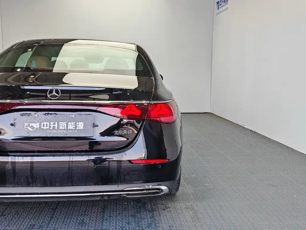 Mercedes-Benz E-Class New Energy — миниатюра 19
