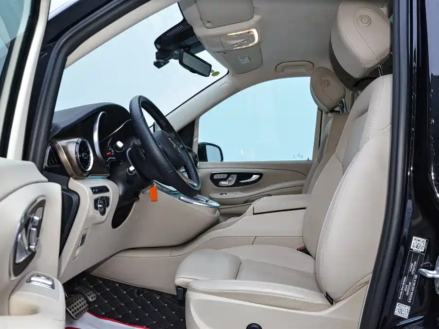 MERCEDES-BENZ V CLASS