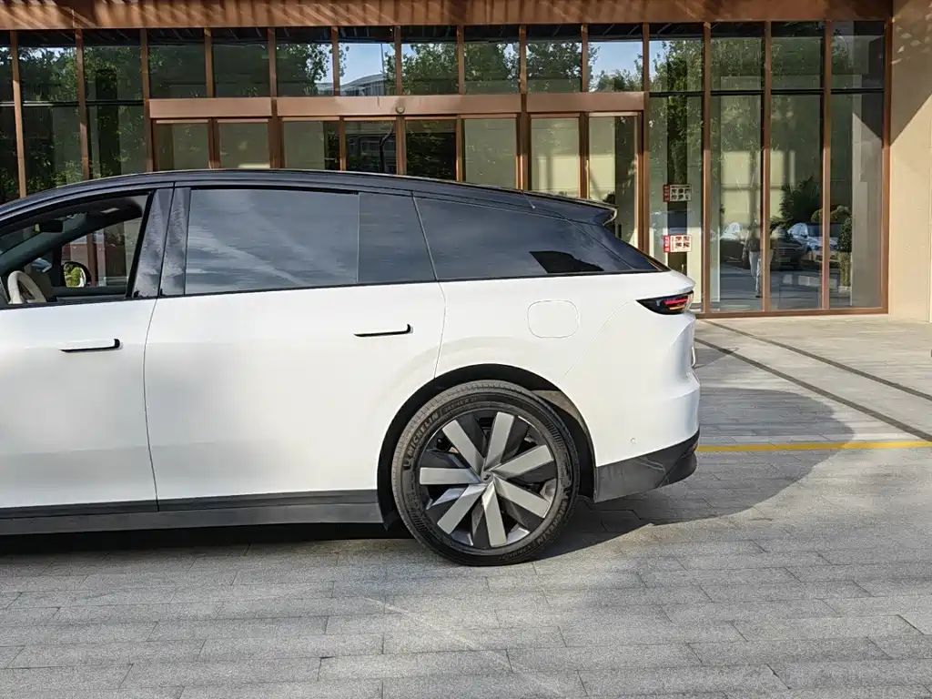 Li Auto Li i6 — миниатюра 6